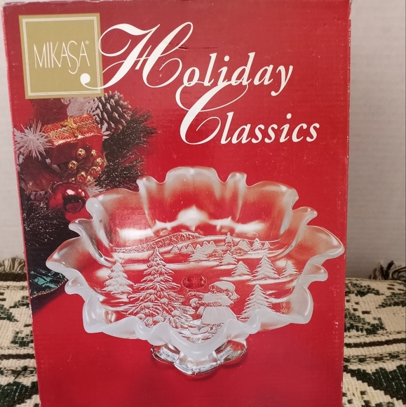Mikasa Holiday Mikasa Holiday Classics Crystal Center Piece Candy
